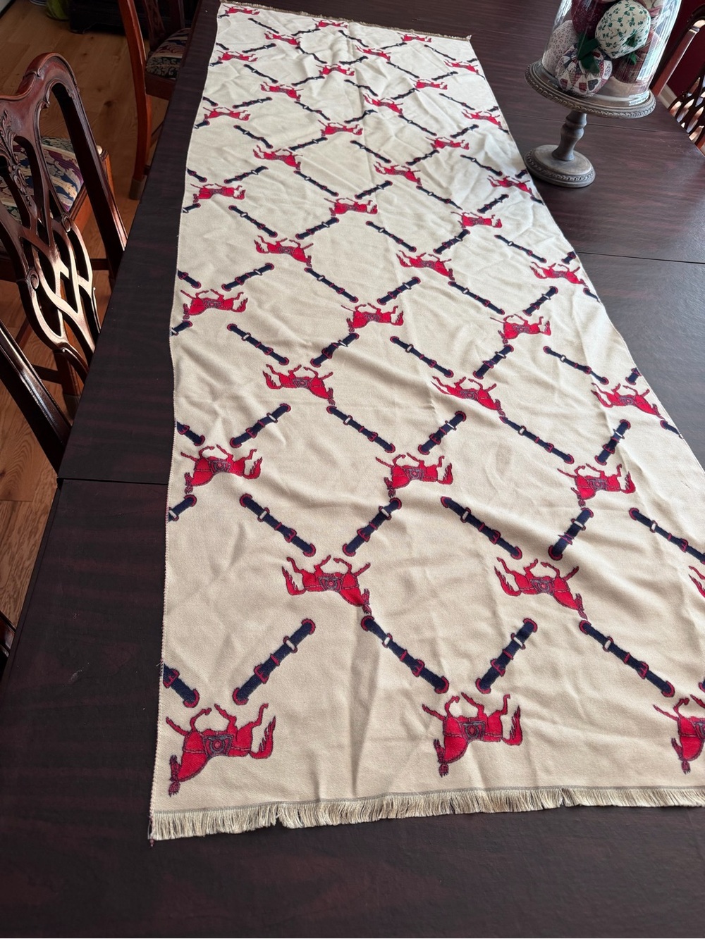 Beige and Red Equestrian scarf - Picture 2 of 10